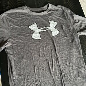 under armour top